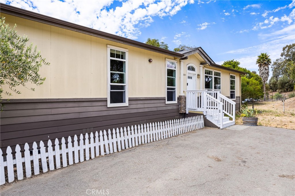 2387 Carpenter Canyon Property Photo 3