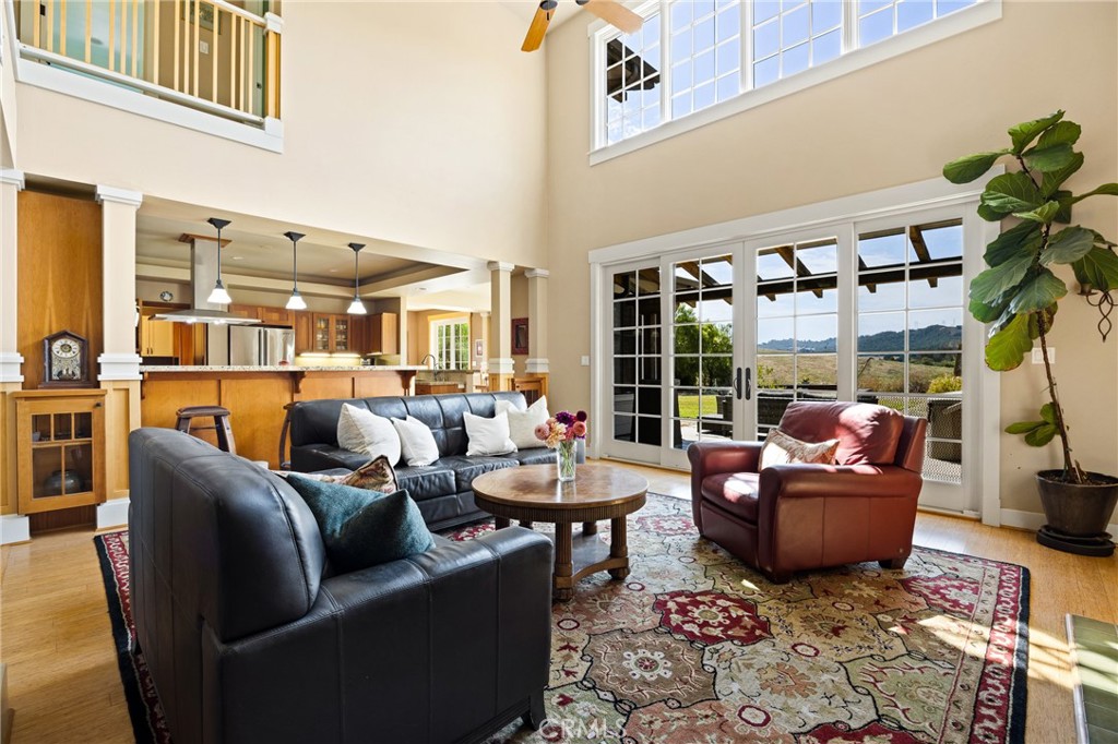 2387 Carpenter Canyon Property Photo 8