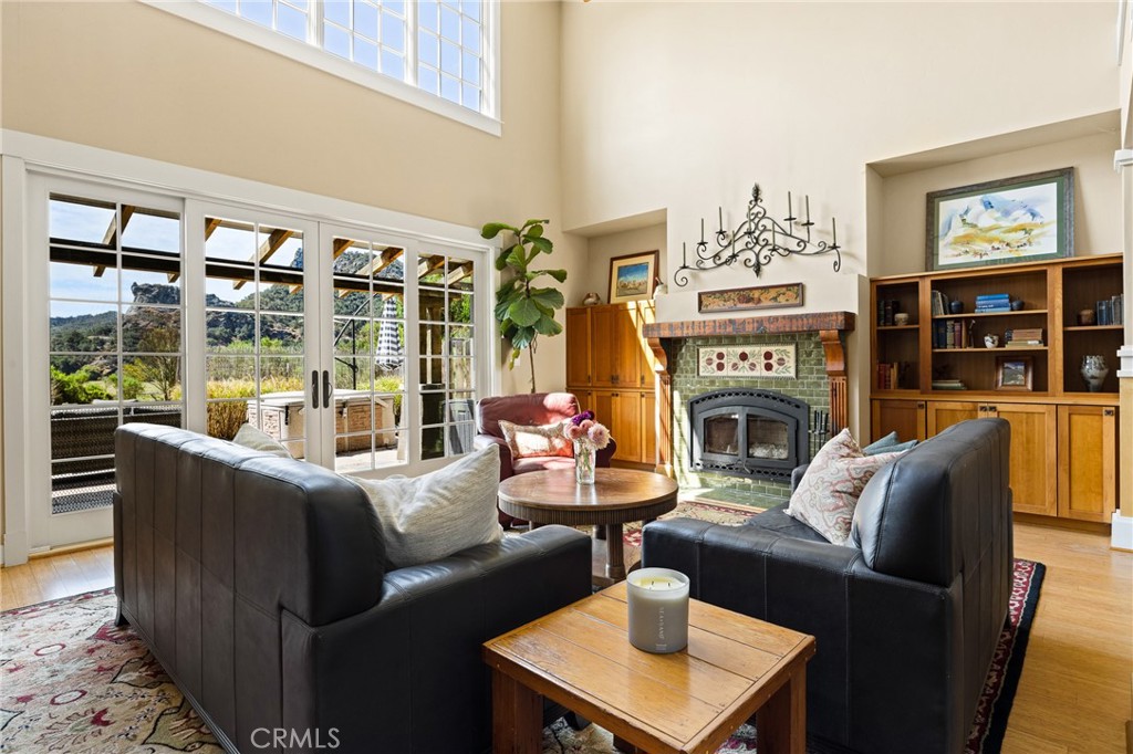 2387 Carpenter Canyon Property Photo 9