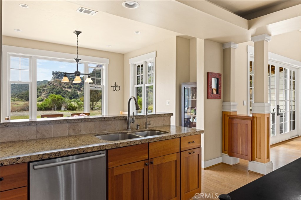 2387 Carpenter Canyon Property Photo 17
