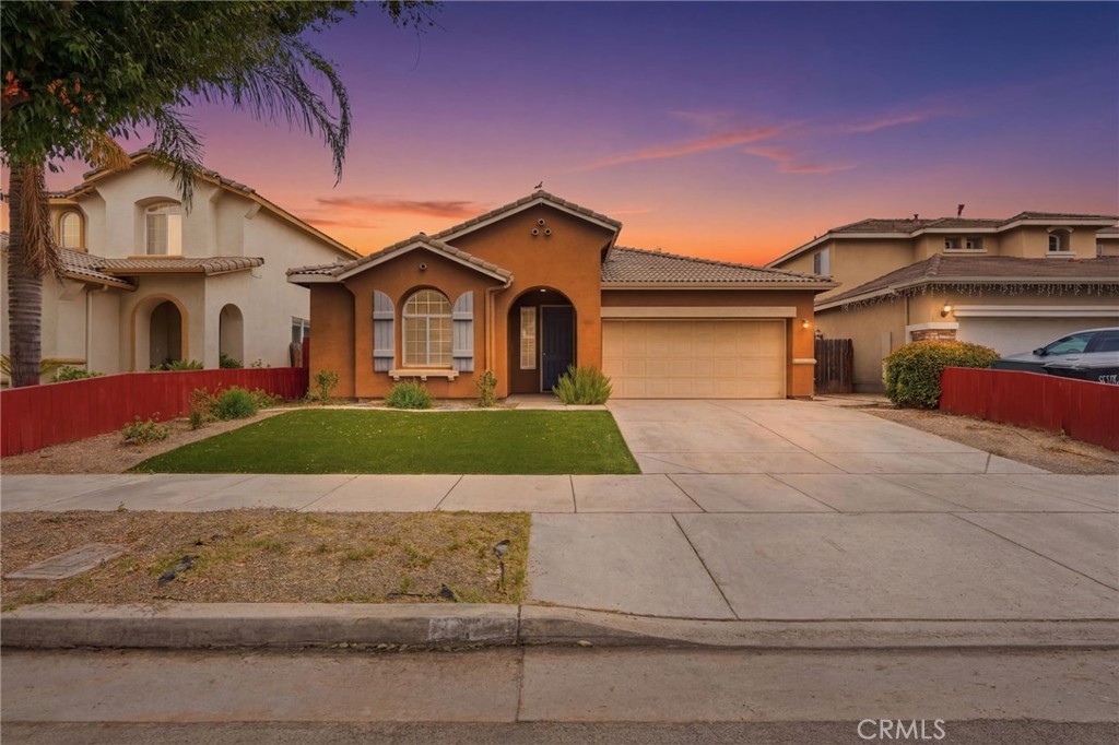 3042 W Delta Property Photo 1