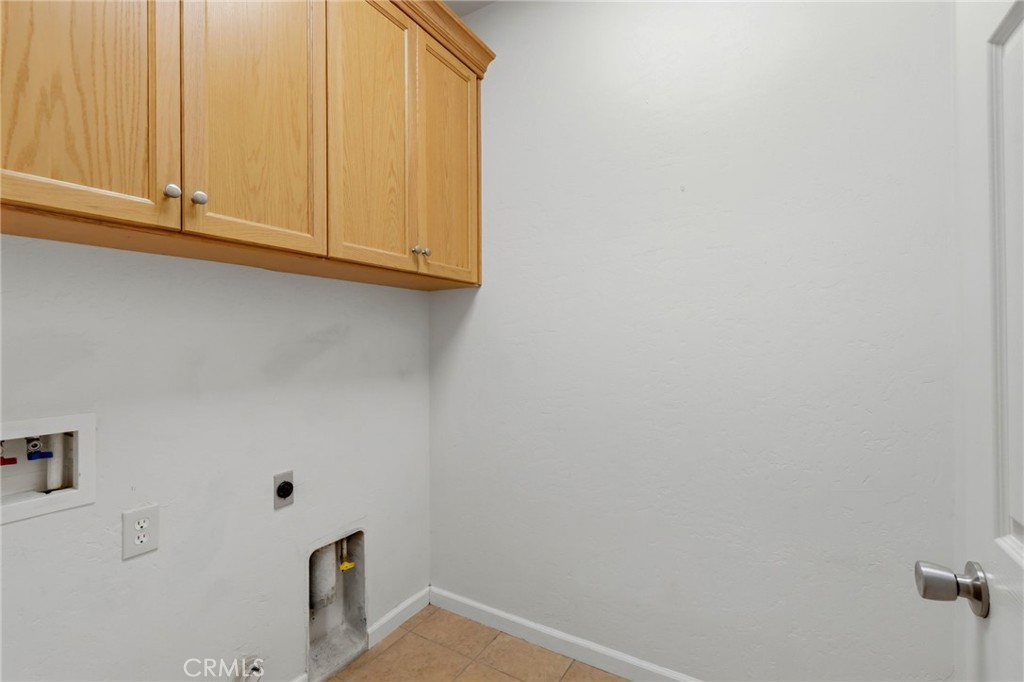 3042 W Delta Property Photo 8