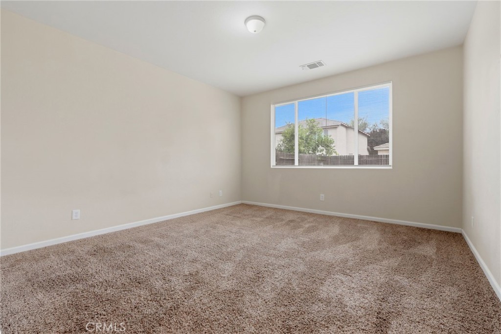 3042 W Delta Property Photo 21
