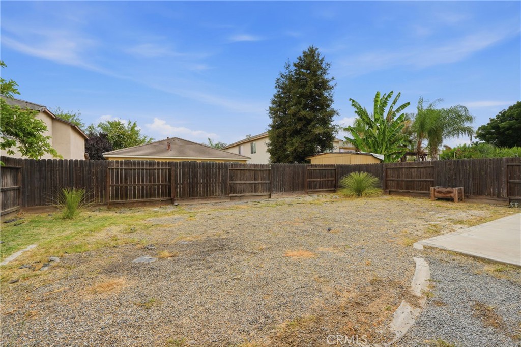3042 W Delta Property Photo 31
