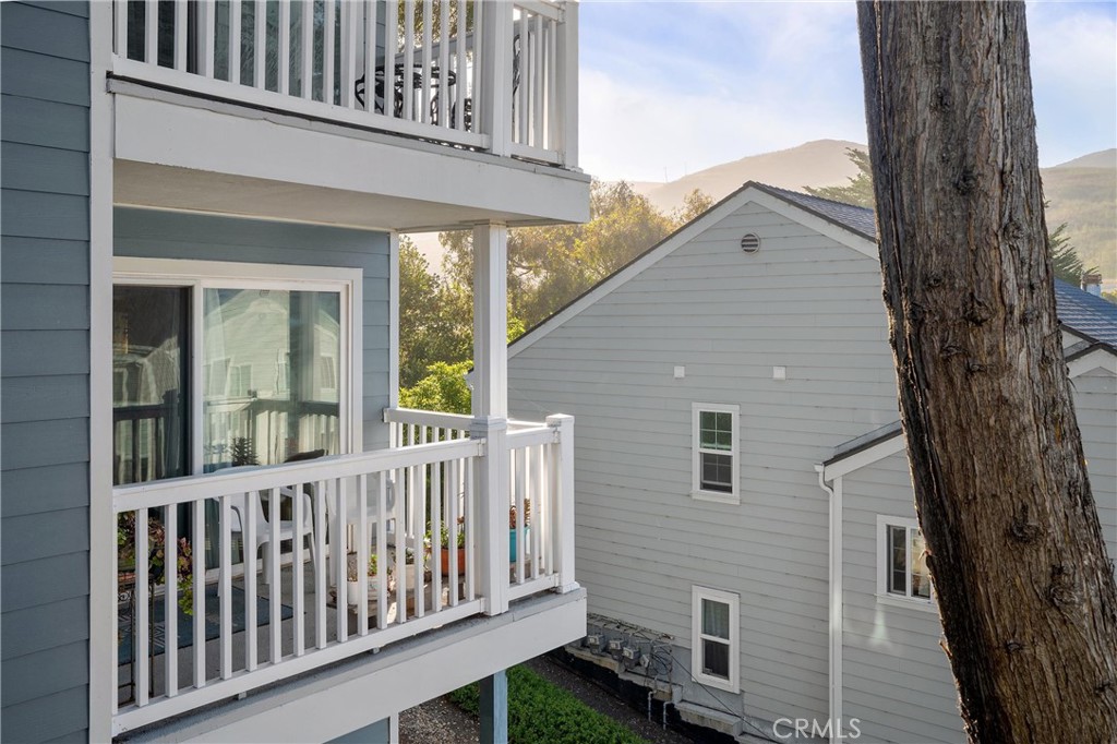 164 Cypress Avenue 15 Property Photo 2