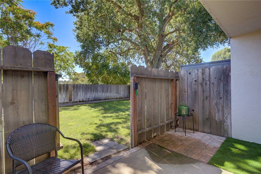 2026 Pine Property Photo 31