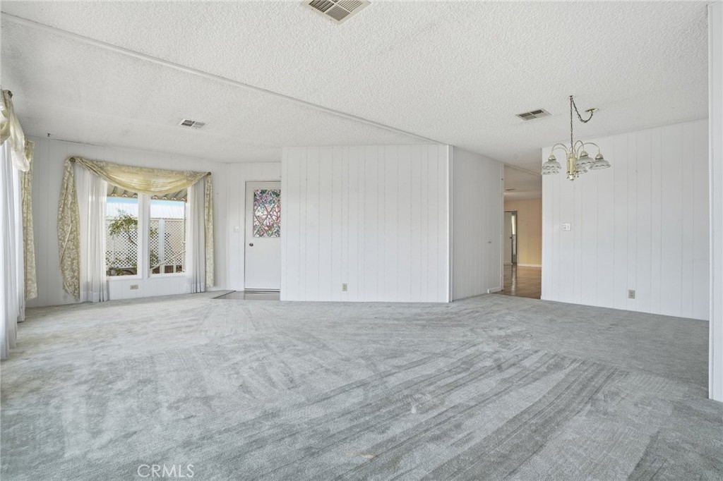 287 Sunrise Terrace Drive Property Photo 5