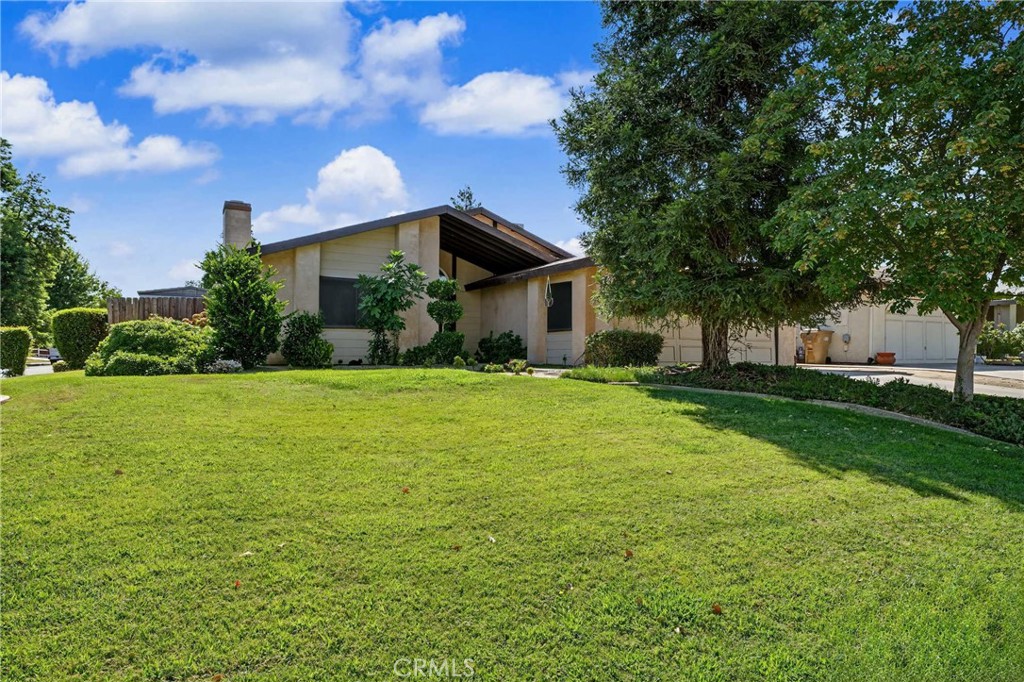 3800 Club Property Photo 5