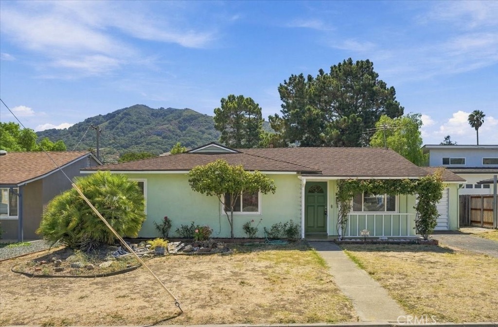 137 E Foothill Boulevard Property Photo
