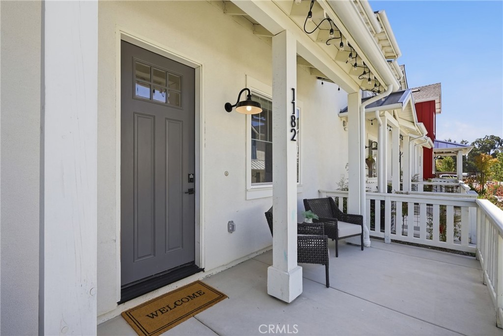 1182 Tiburon Property Photo 4