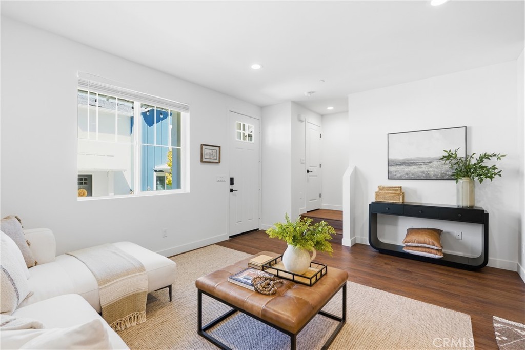 1182 Tiburon Property Photo 7