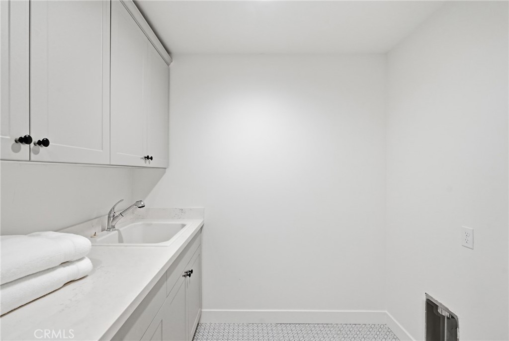 1182 Tiburon Property Photo 25