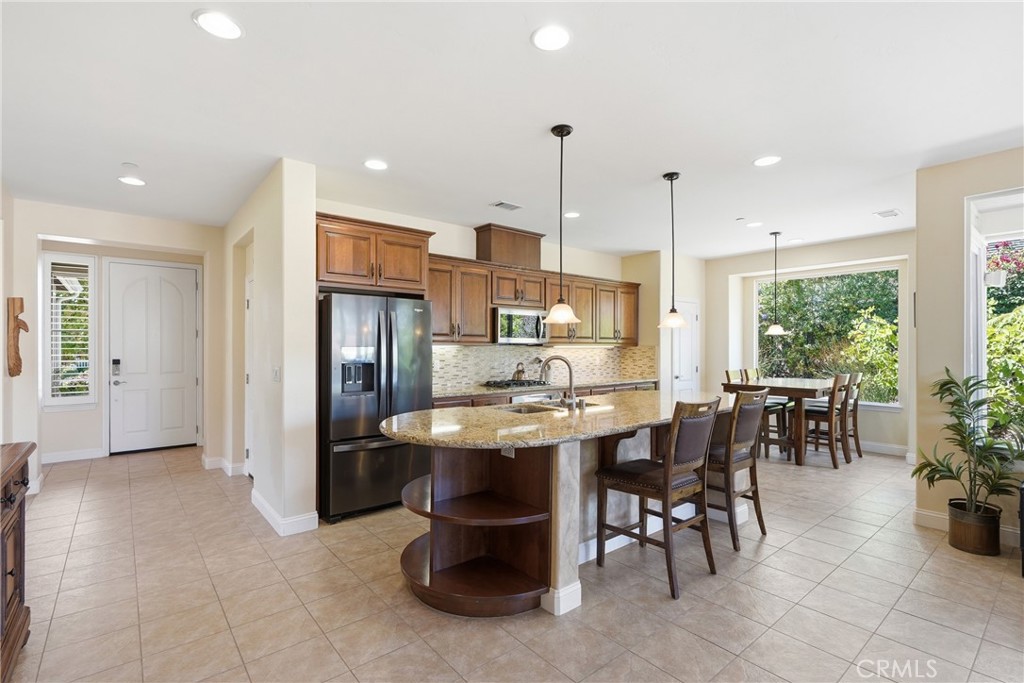 973 Allison Court Property Photo 4