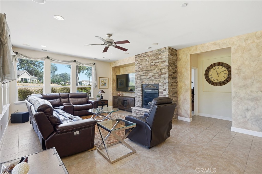 973 Allison Court Property Photo 6