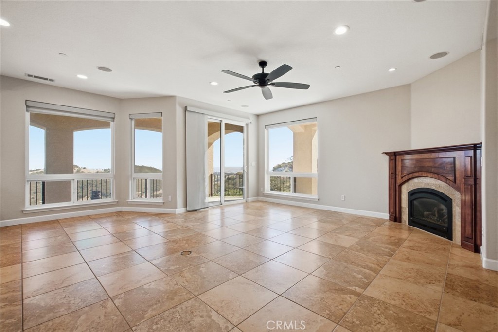14215 Mary Austin Lane Property Photo 4