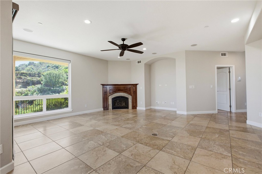 14215 Mary Austin Lane Property Photo 8