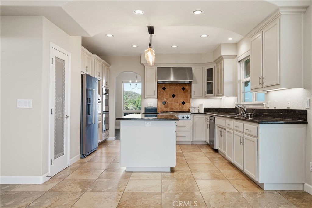14215 Mary Austin Lane Property Photo 13