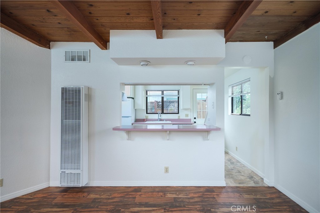 912 914 Pacific Street Property Photo 12