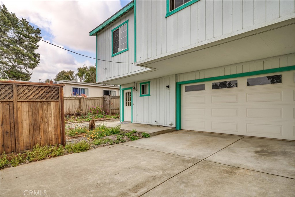 912 914 Pacific Street Property Photo 19