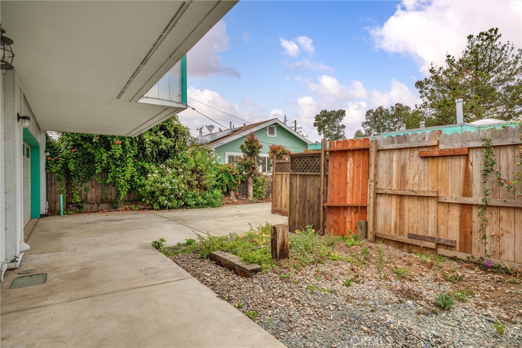 912 914 Pacific Street Property Photo 20