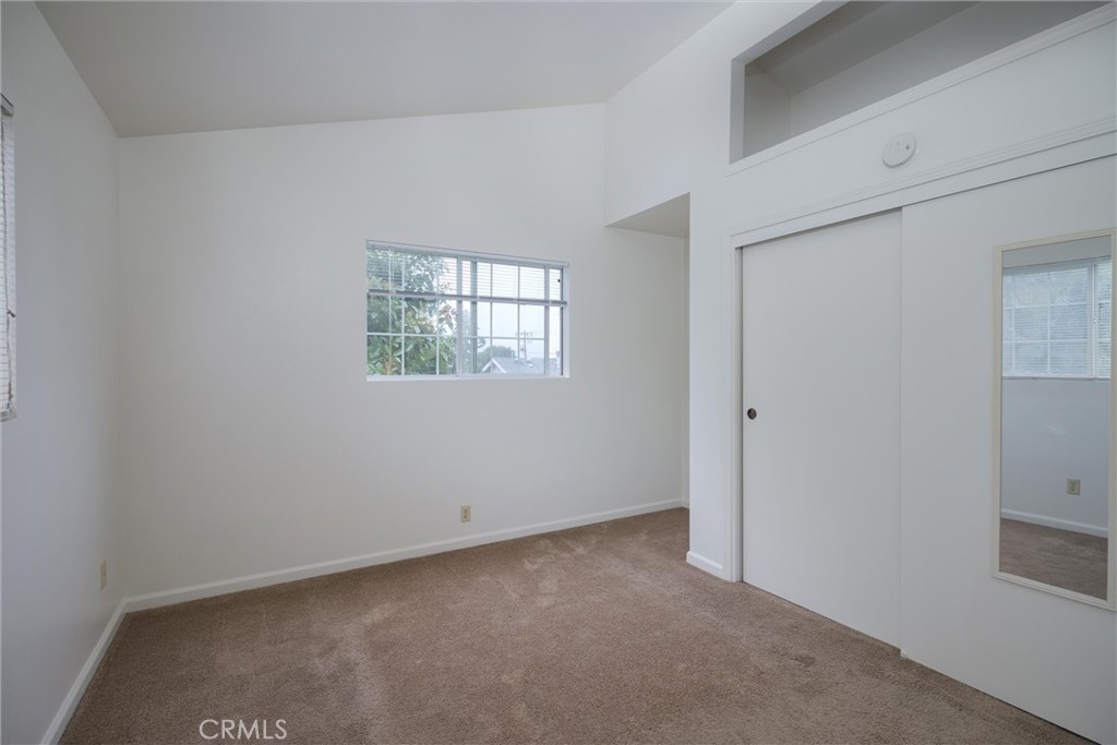 912 914 Pacific Street Property Photo 25
