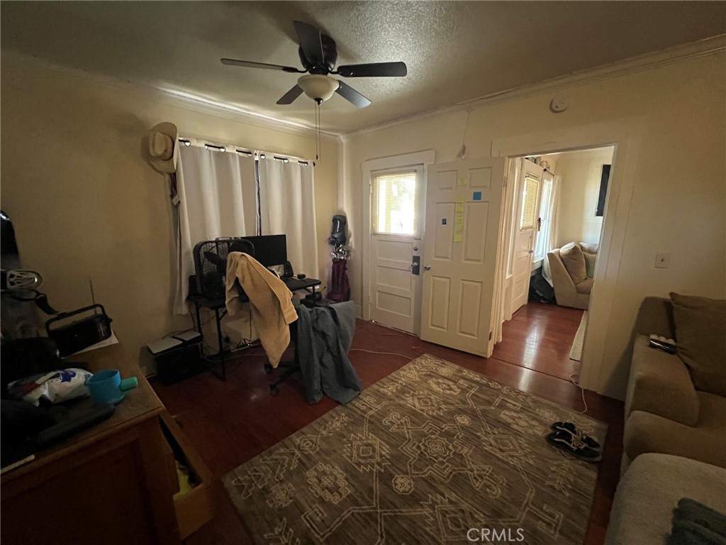 245 17th Property Photo 14