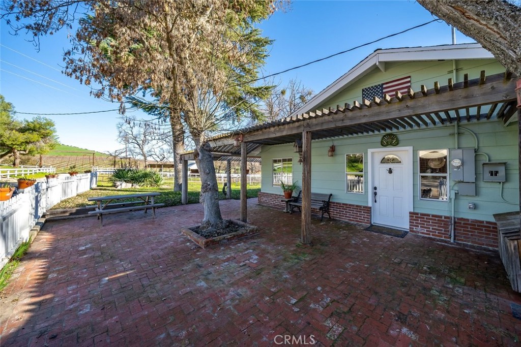 535 Calf Canyon Highway Property Photo 29