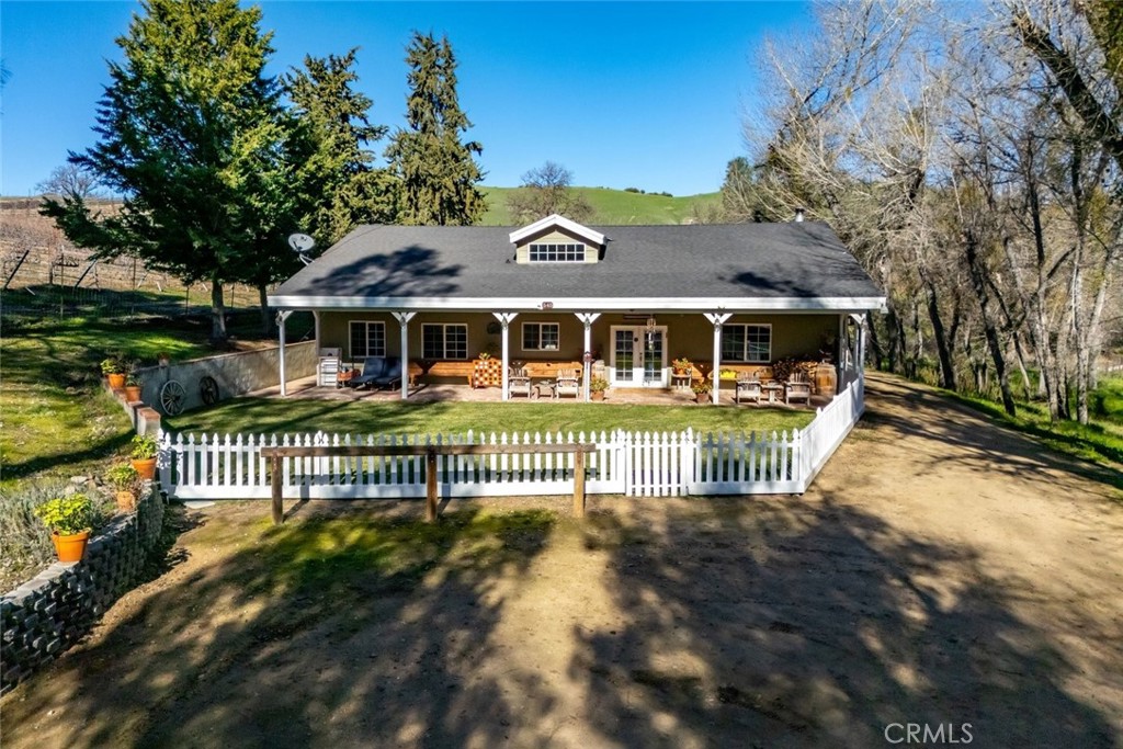 535 Calf Canyon Highway Property Photo 40