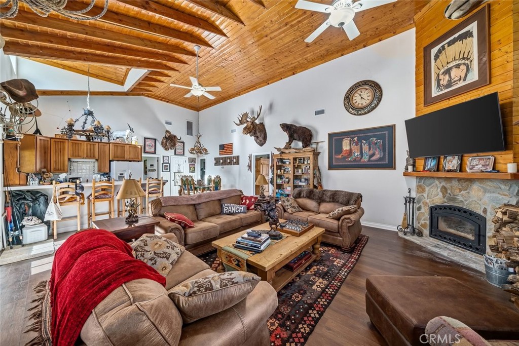 535 Calf Canyon Highway Property Photo 41
