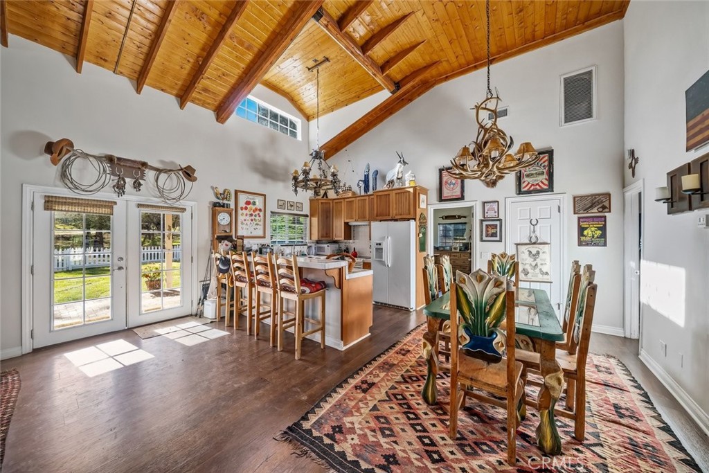 535 Calf Canyon Highway Property Photo 42