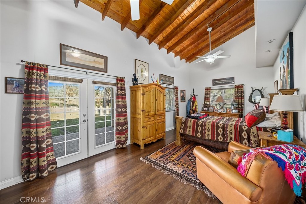535 Calf Canyon Highway Property Photo 46