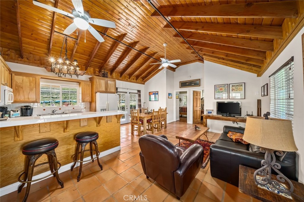 535 Calf Canyon Highway Property Photo 63