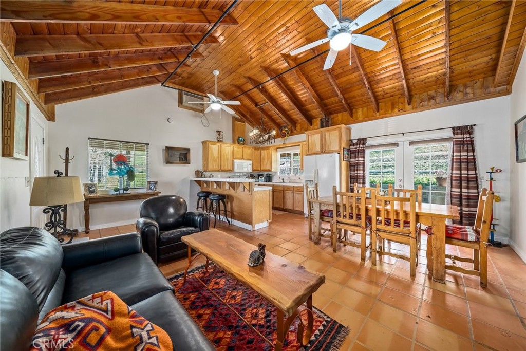 535 Calf Canyon Highway Property Photo 64
