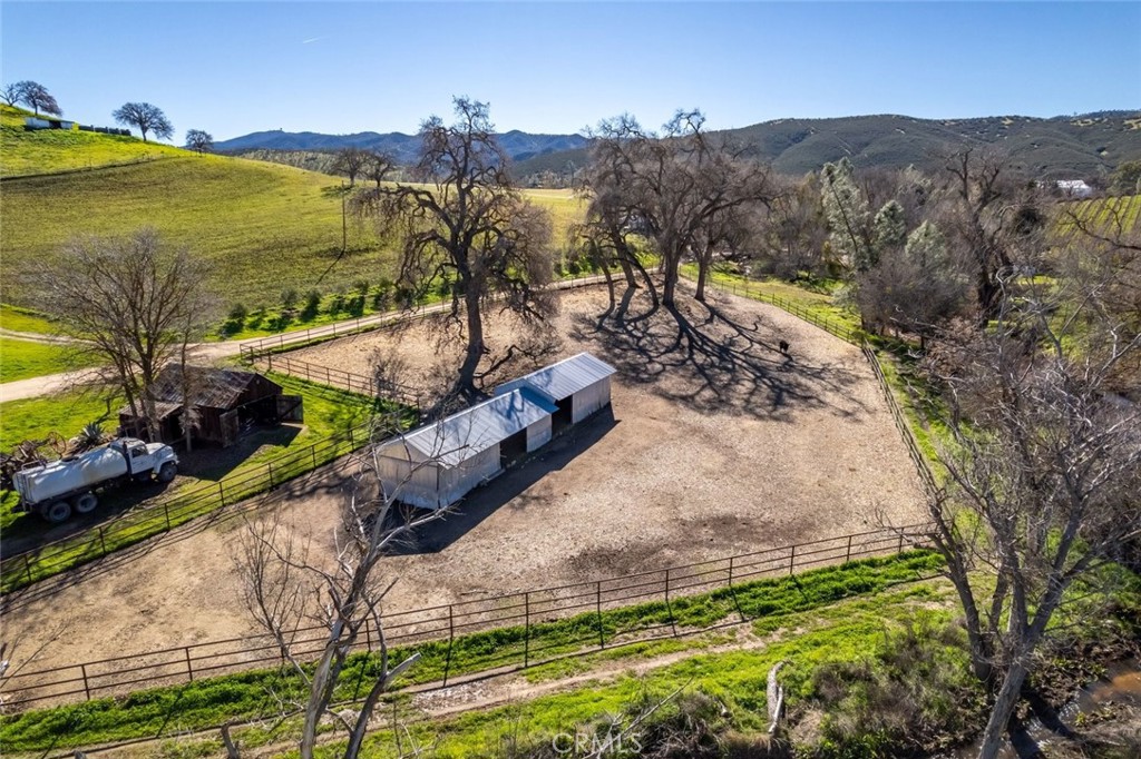 535 Calf Canyon Highway Property Photo 73
