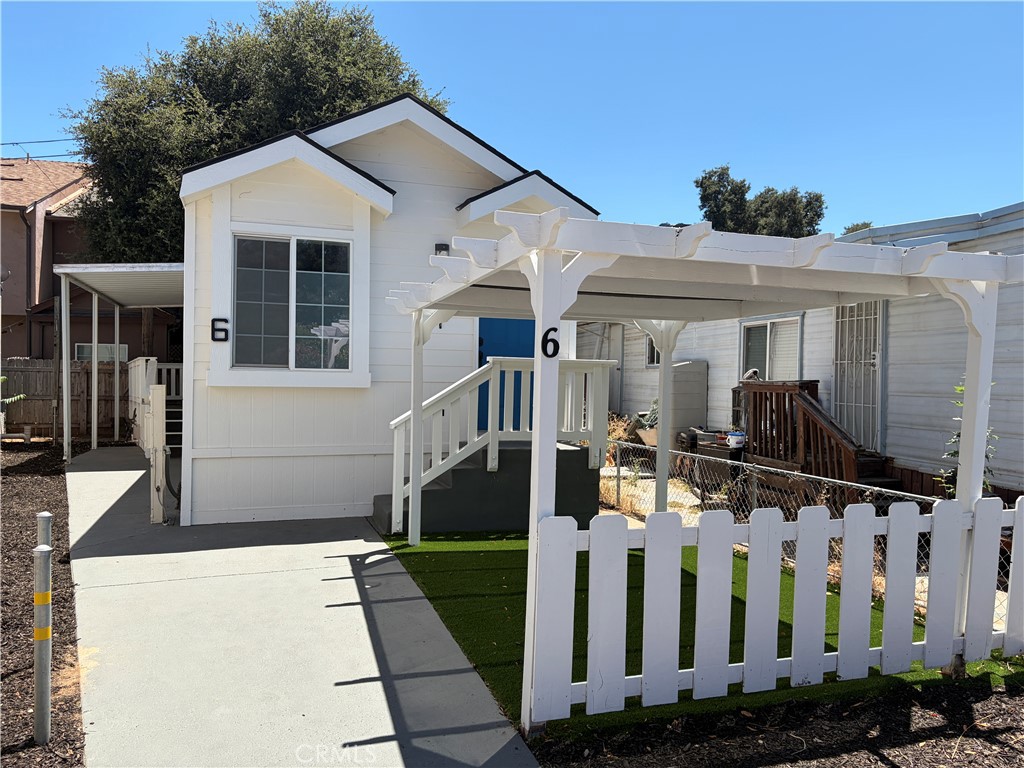 5715 Santa Cruz 6 Property Photo 2