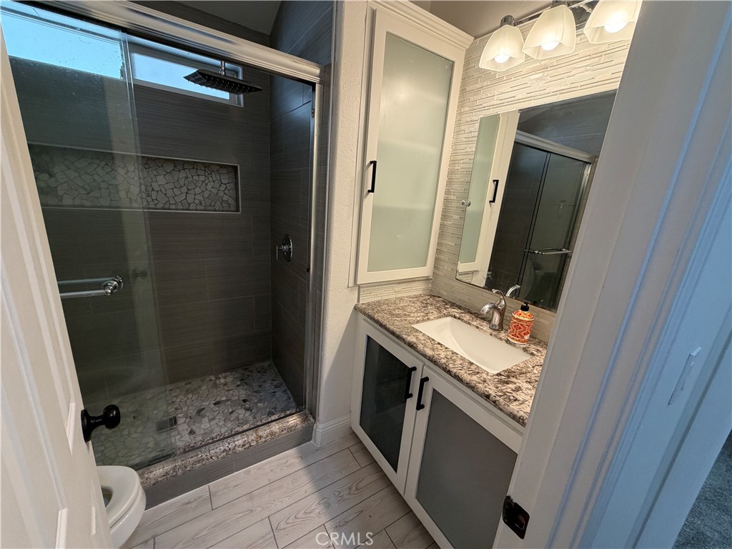 5715 Santa Cruz 6 Property Photo 8