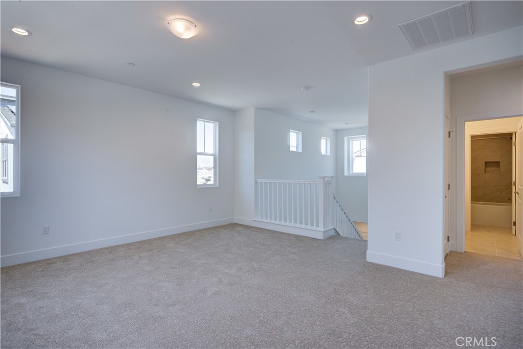 215 Kitty Hawk Court Property Photo 28
