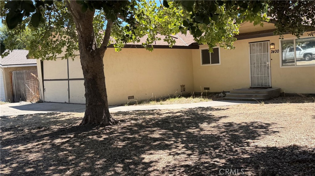 7400 Sombrilla Property Photo 1