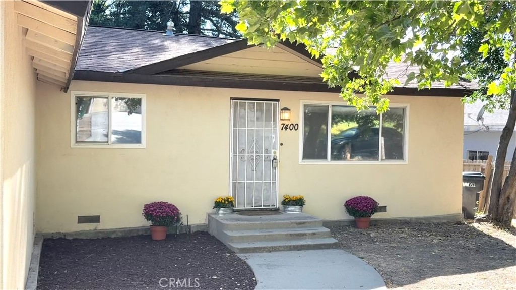 7400 Sombrilla Property Photo 2