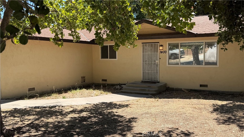 7400 Sombrilla Property Photo 4