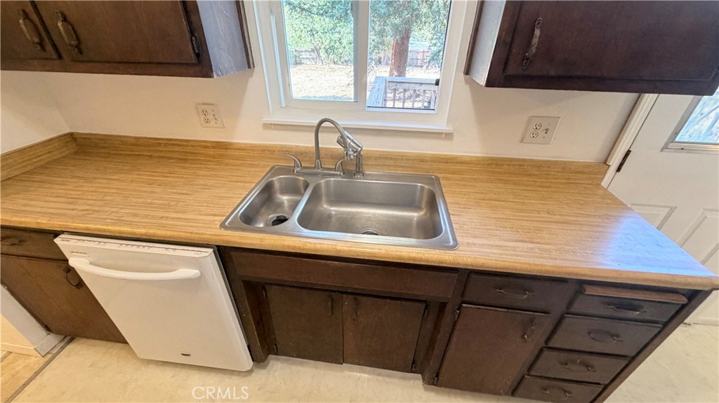 7400 Sombrilla Property Photo 14