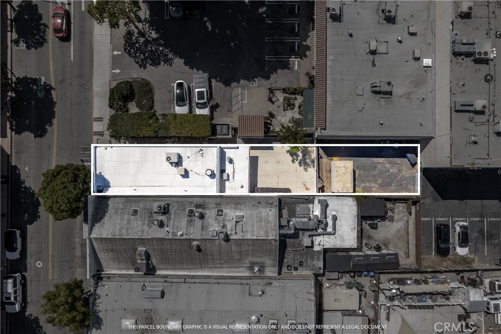 1131 Broad Property Photo 3