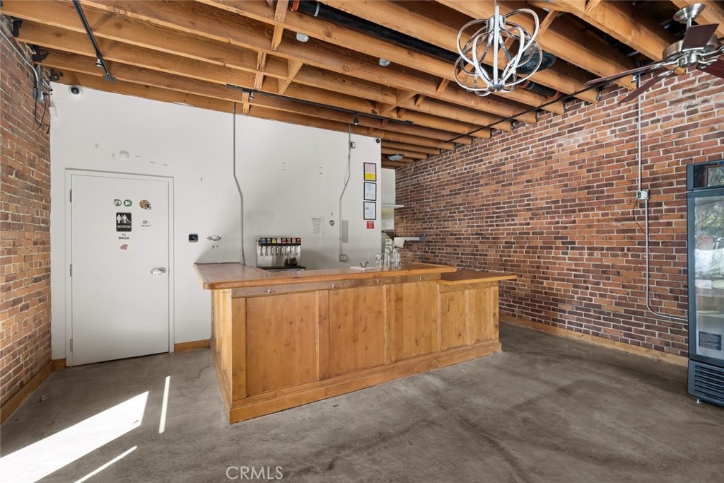 1131 Broad Property Photo 7