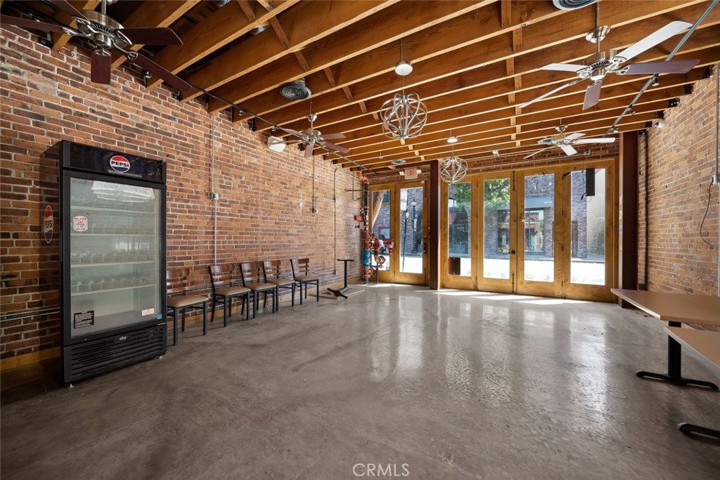 1131 Broad Property Photo 15