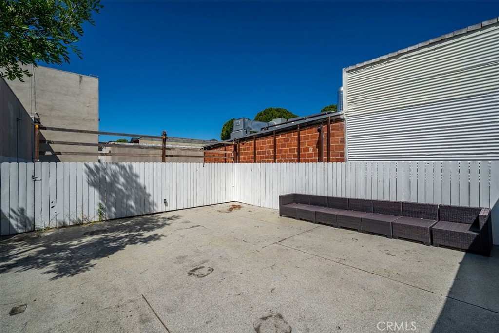 1131 Broad Property Photo 16