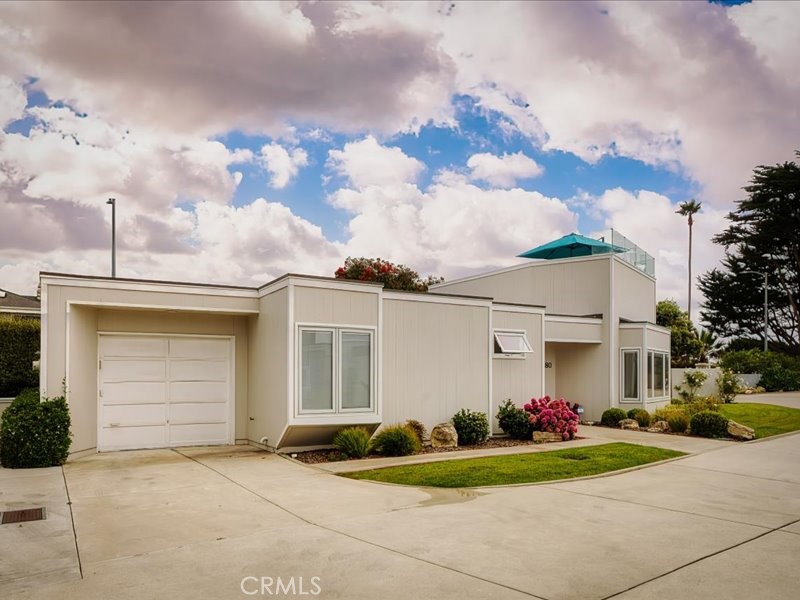 3080 Studio Property Photo 4
