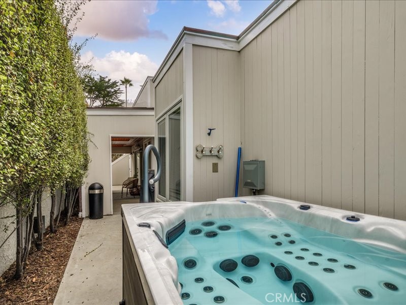 3080 Studio Property Photo 28