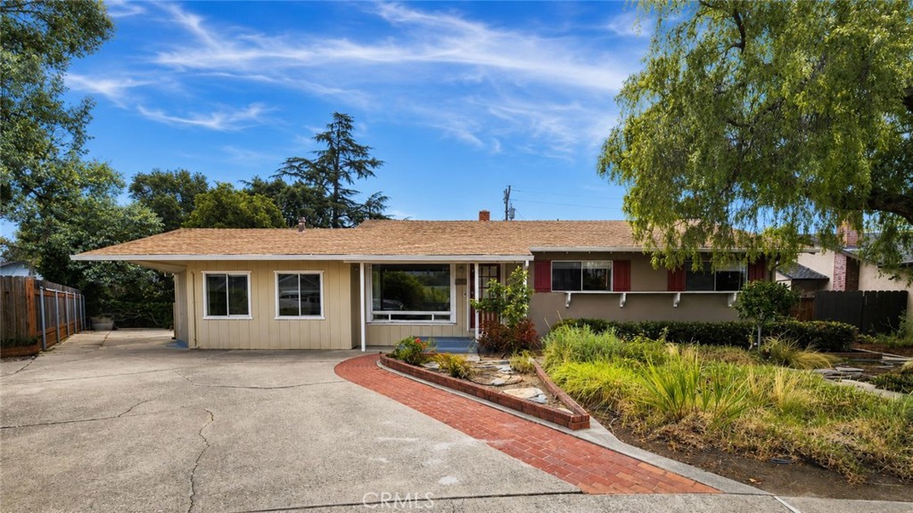 577 Princeton Place Property Photo