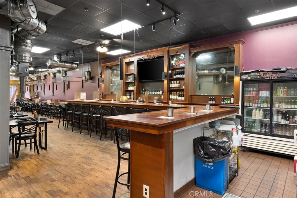 1127 Broad Property Photo 12