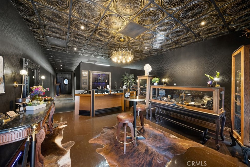 1127 Broad Property Photo 22